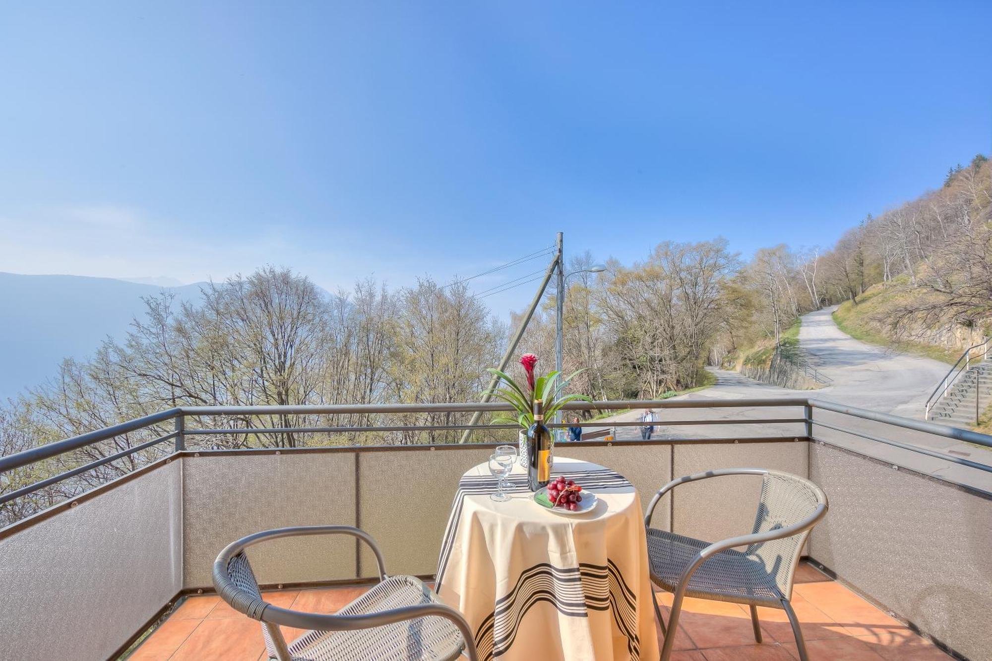 Ca' Gina Panoramica - Monte Bre - Happy Rentals Lugano Exterior photo